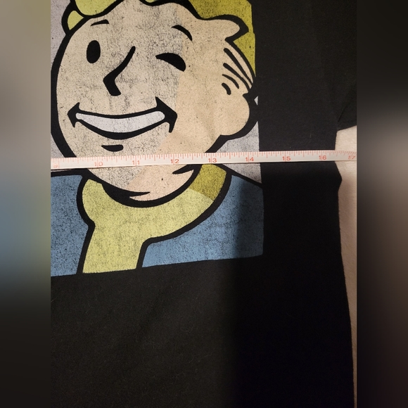 Bethesda Fallout Vault Boy Thumbs Up Black Gamer T-Shirt - Size Small - Picture 6 of 6